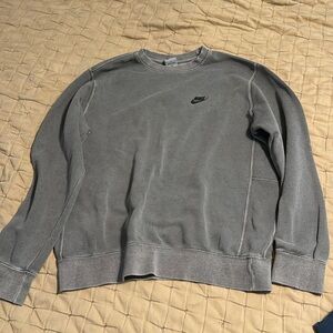 Speckled grey Nike Crewneck